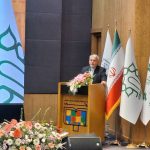 وزیر میراث فرهنگی و گردشگری در خوی گفت: دیار شمس در عرصه عرفان کشور، هم نور و هم حرارت می دهد. 